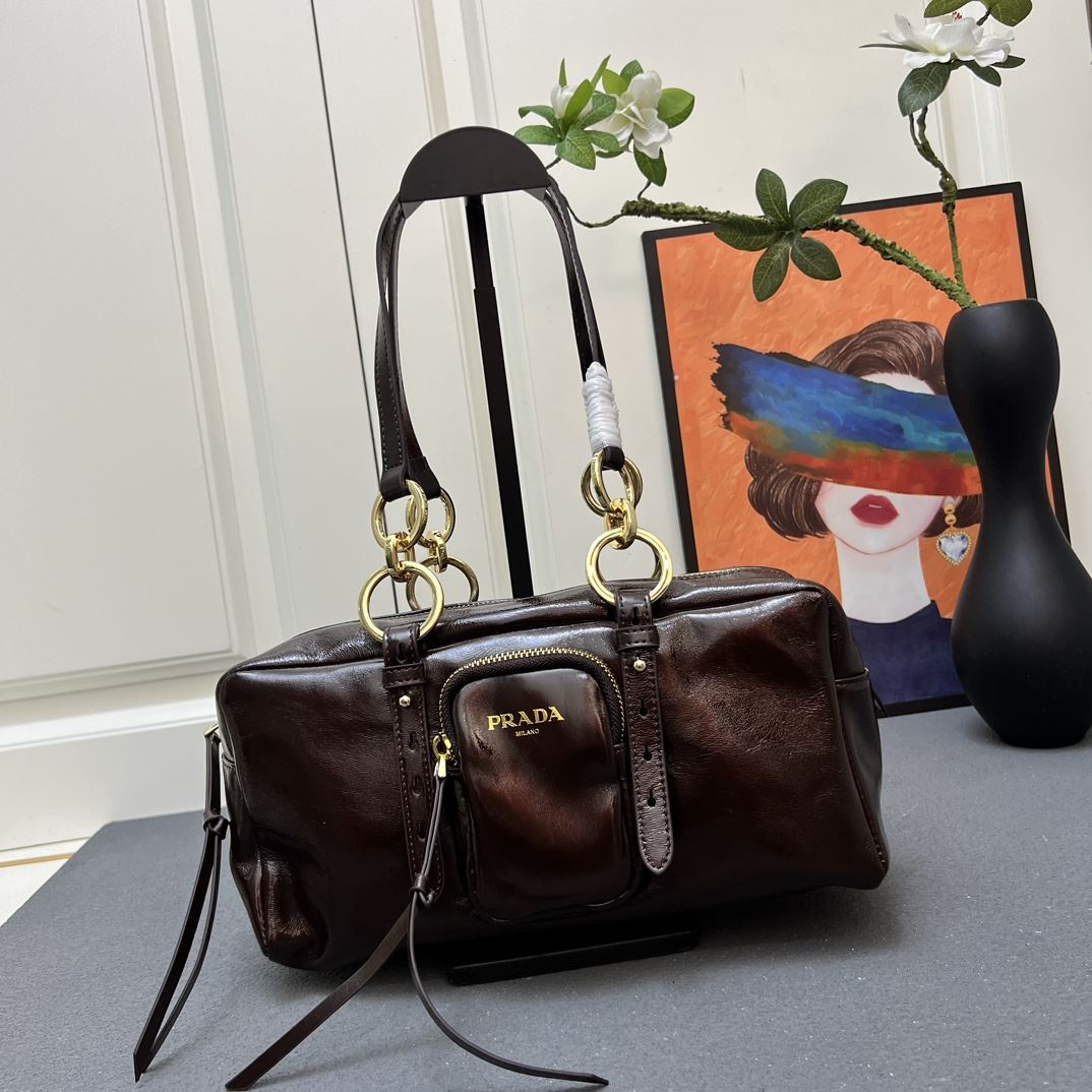 Pra*a top handle bags